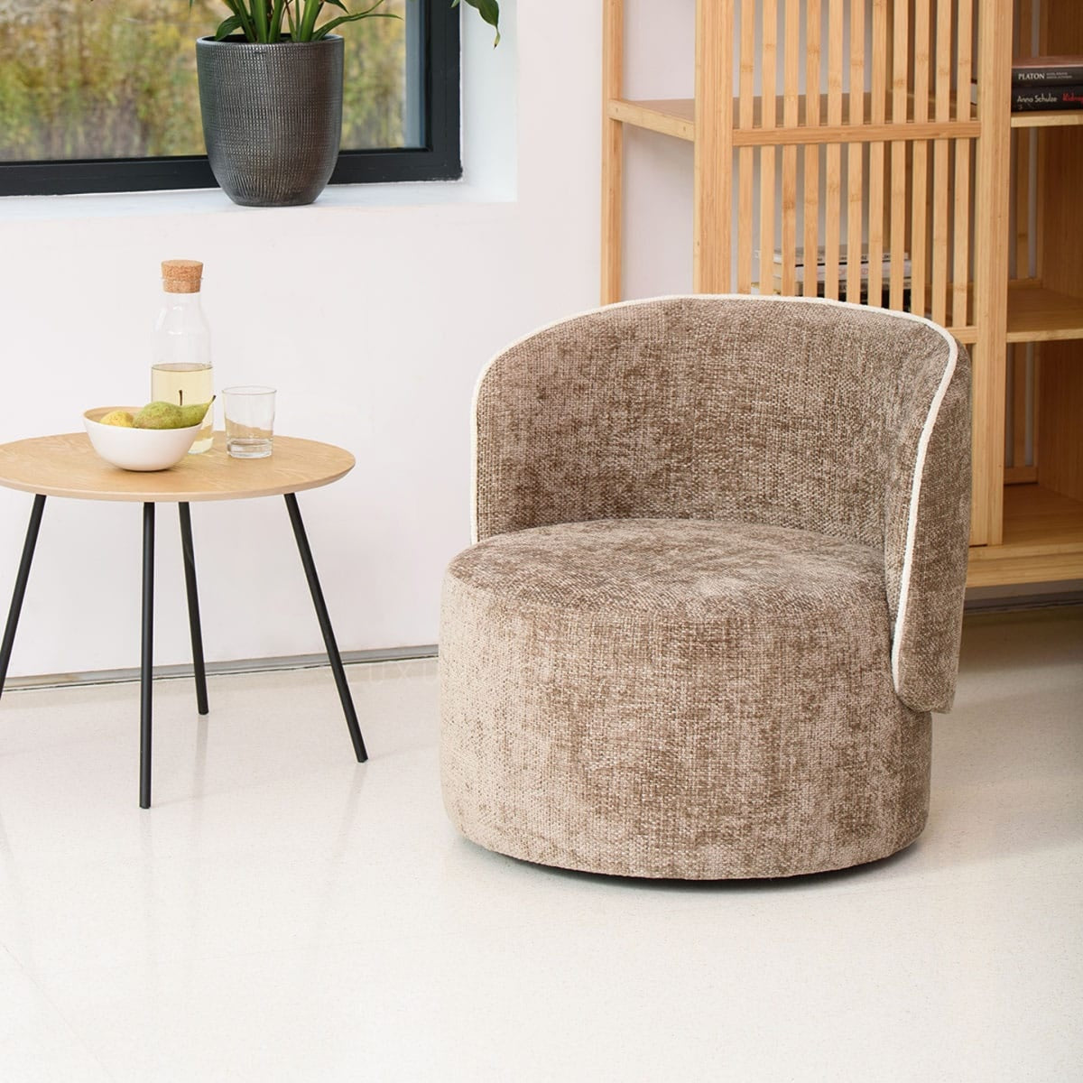Fauteuil Ileno – Design pouf avec dossier & base pivotante intégrée