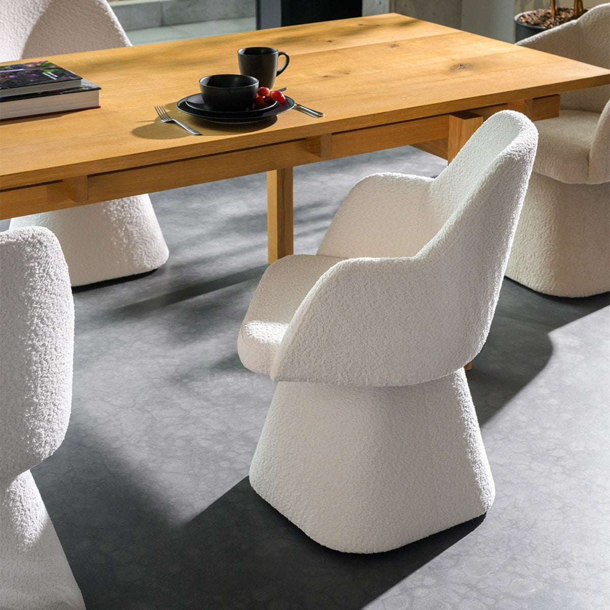 Fauteuil Maë Pivotant – Finition Mils