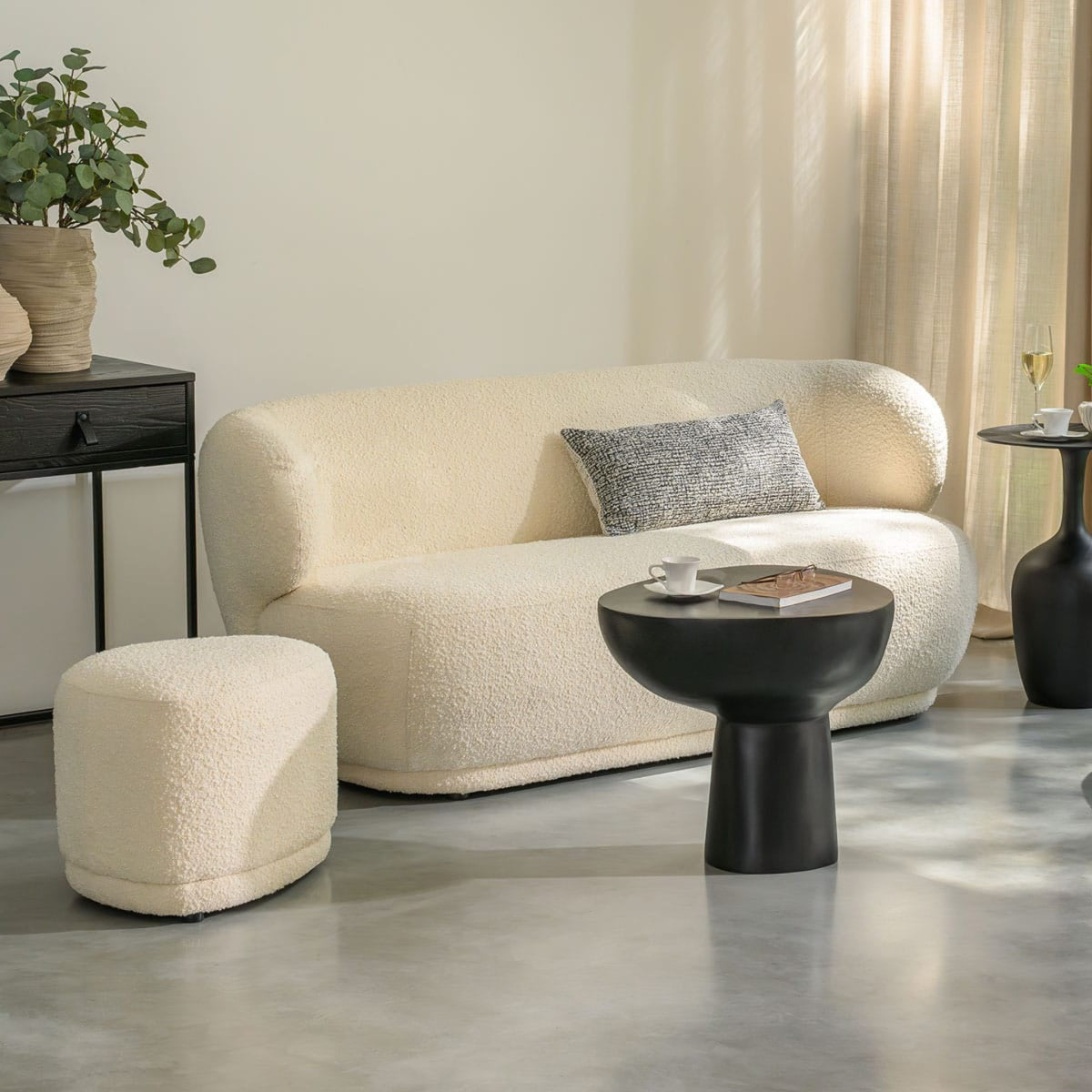 Maïa II – Canapé 2 places au style aristocratique