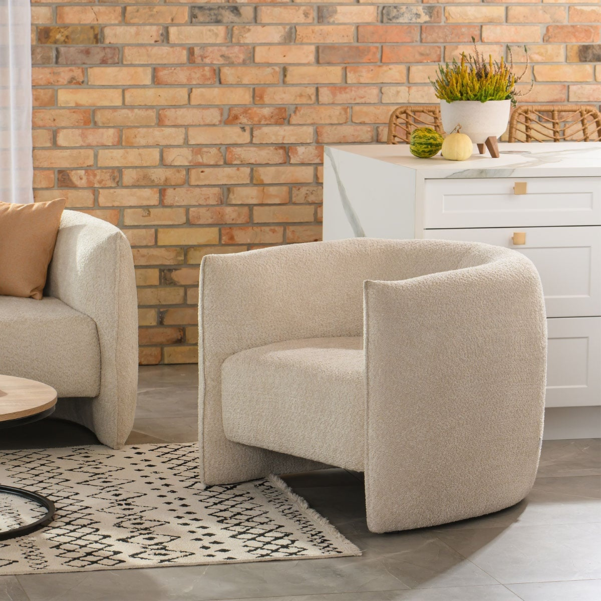 Fauteuil Thalya – Élégance sculptée et confort raffiné