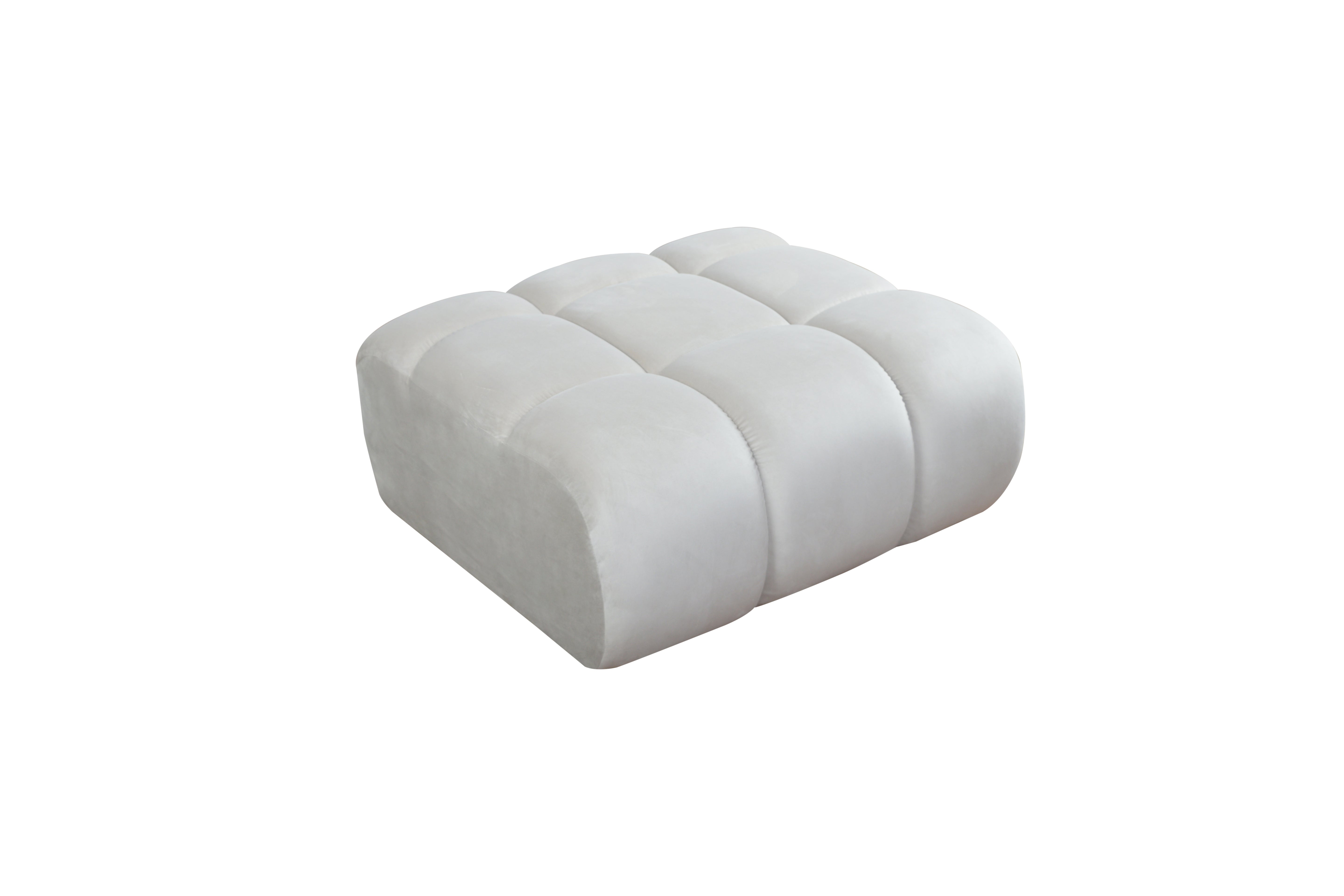 Aurel – Pouf carré design et symétrique
